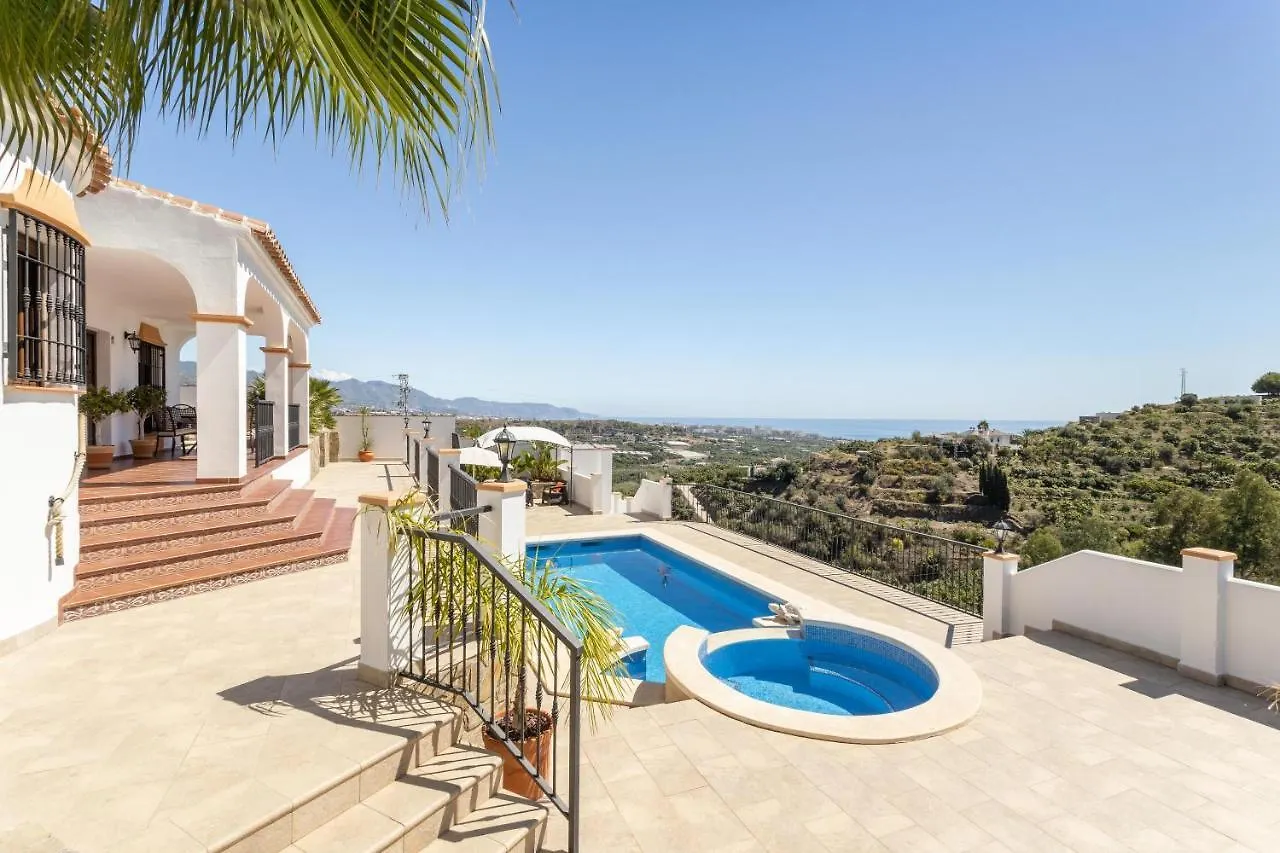 Villa Natalia نيرخا 0*,  إسبانيا