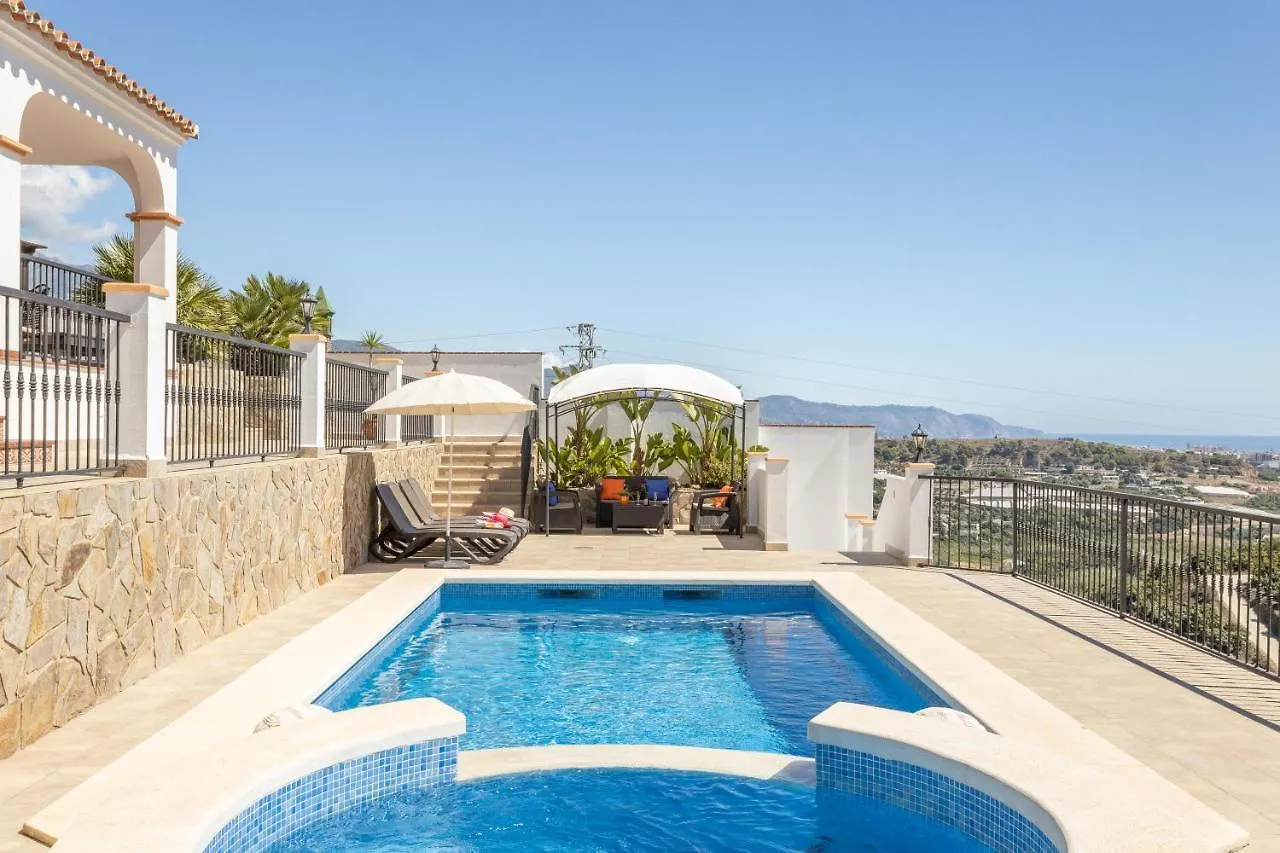 Villa Natalia نيرخا 0*,  إسبانيا